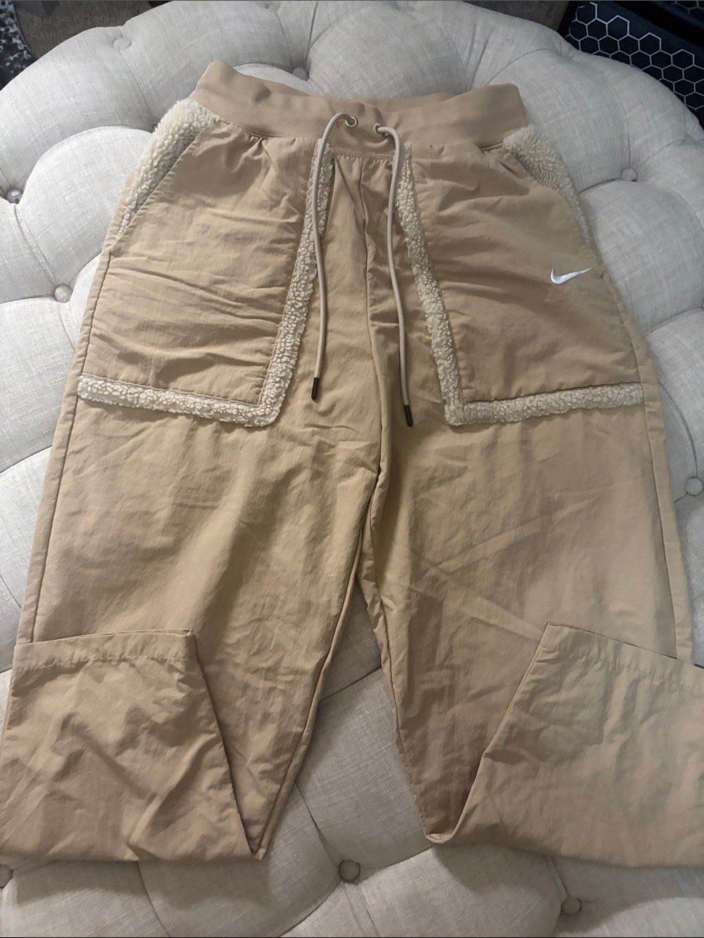 Nike Tan Sherpa-Trim Sweatpants